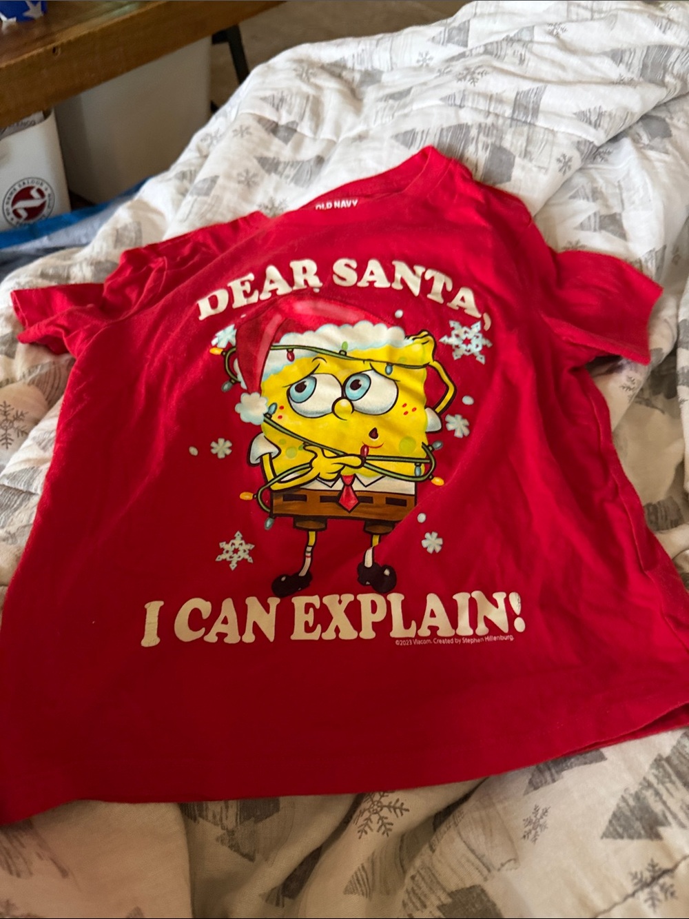 Old Navy Red SpongeBob 'Dear Santa I Can Explain' Graphic Tee
